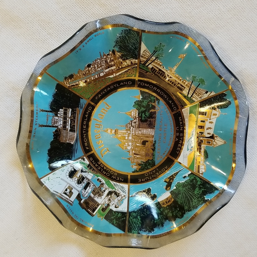 Vintage Disneyland Sleeping Beauty Castle Candy Dish Ash Tray Collectible